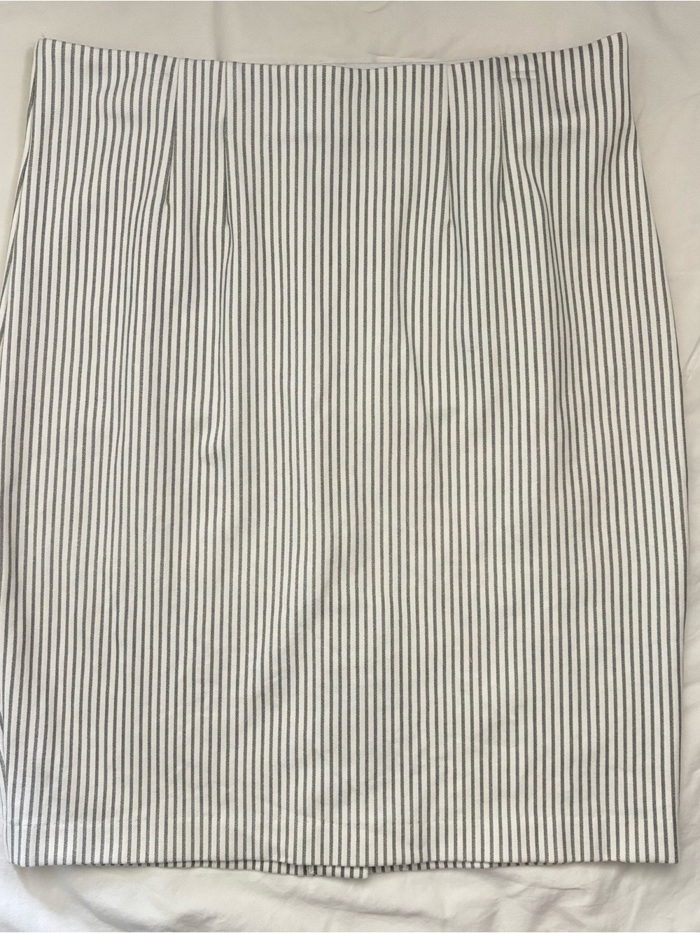 Amanda & Chelsea White Pencil Skirt with Black Pinstripes